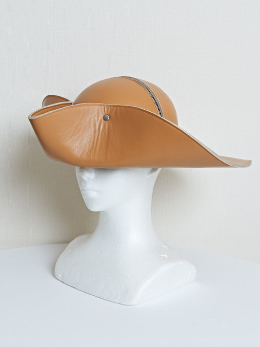 【SAMPLE】Leather Pirete Hat / BEIGE