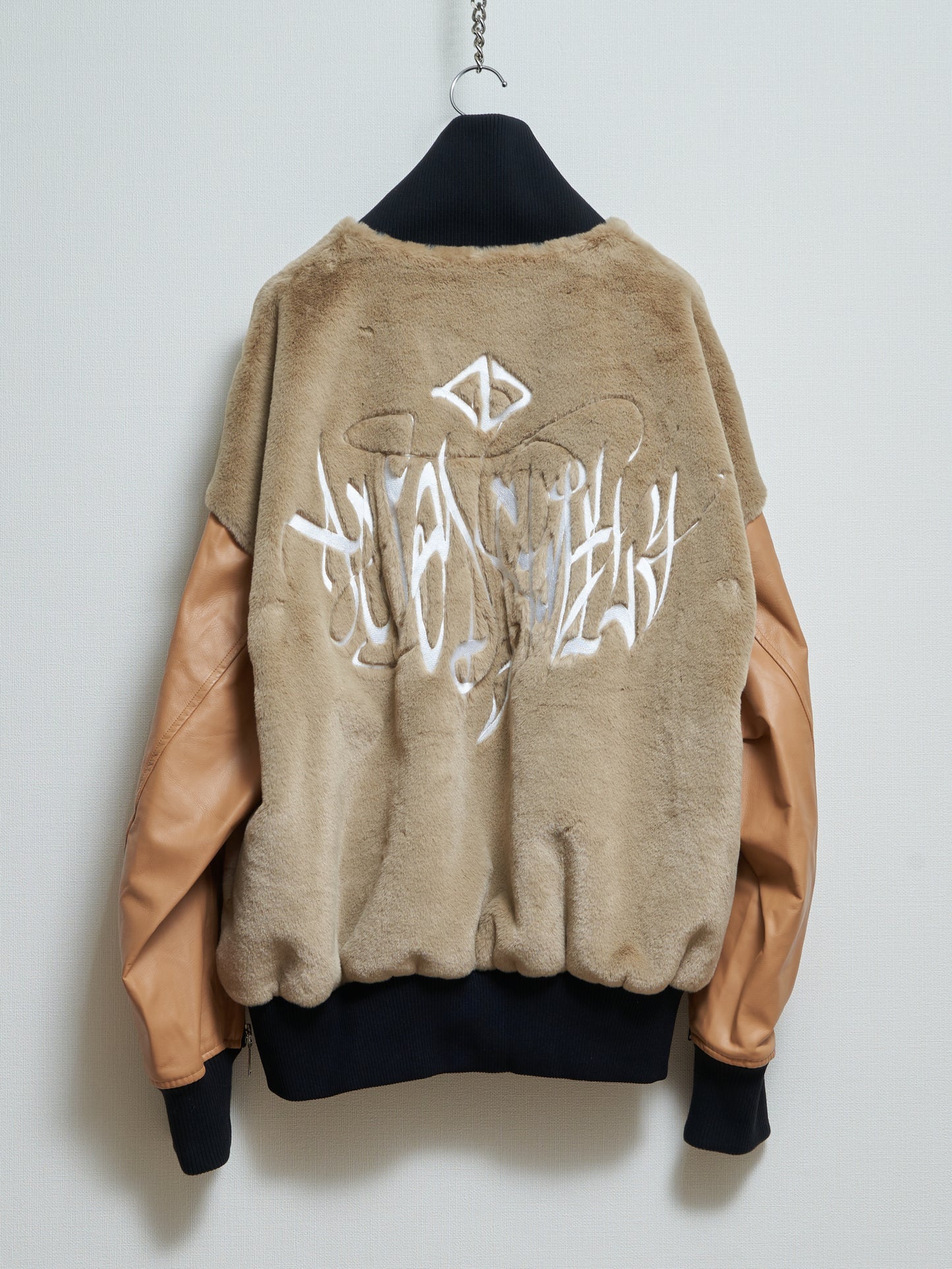 Embroidery Stadium Jacket / BEIGE［22A/W COLLECTION］